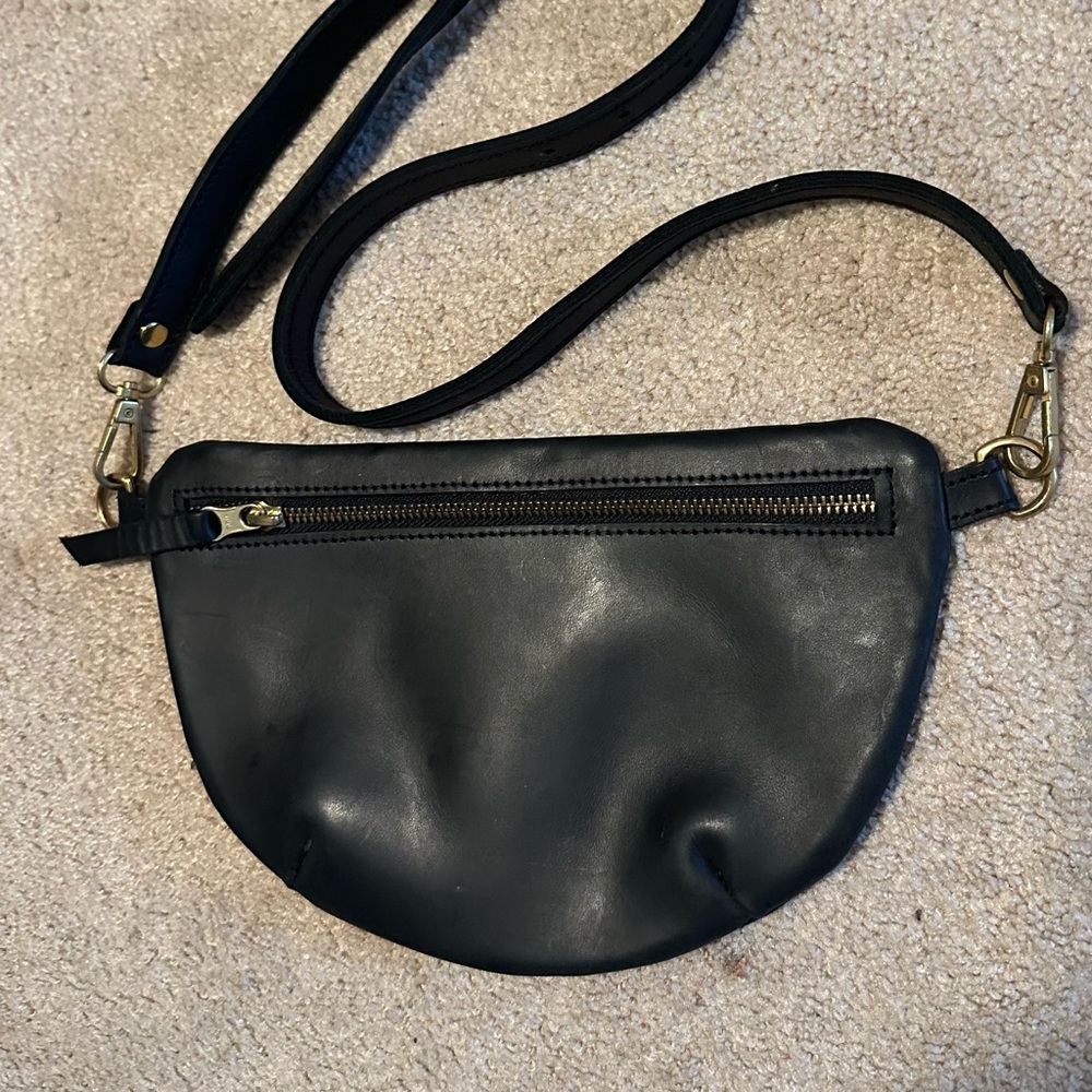 Abby Alley black sling bag